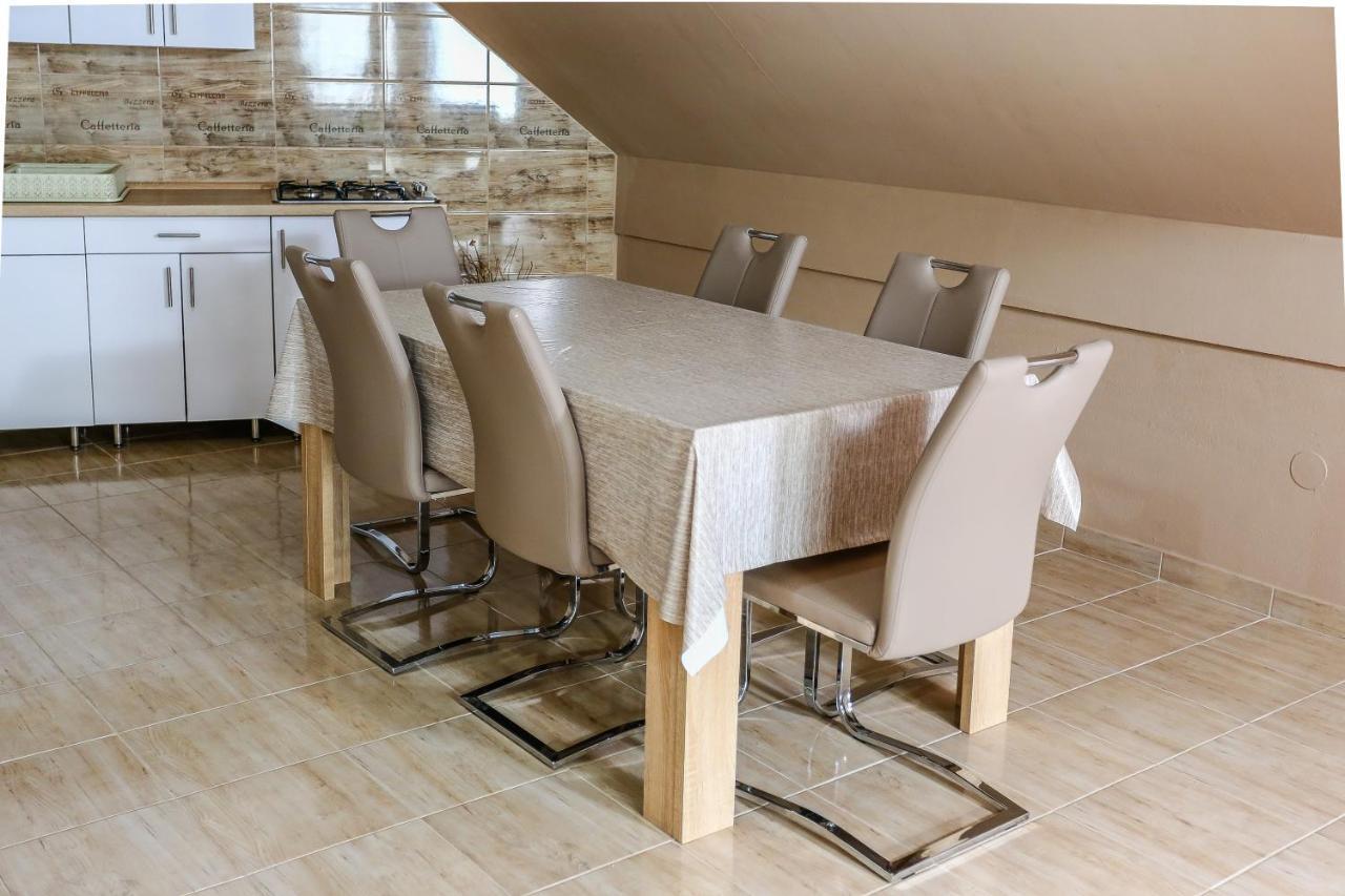 Gardi Apartman Сексард Екстер'єр фото