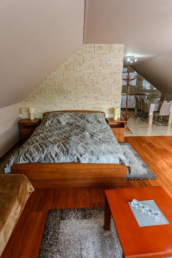 Gardi Apartman Сексард Екстер'єр фото
