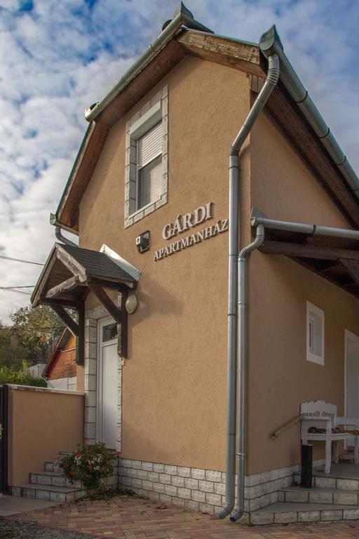 Gardi Apartman Сексард Екстер'єр фото