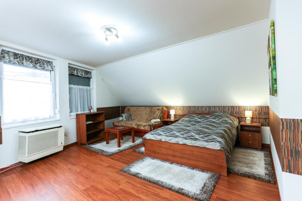 Gardi Apartman Сексард Екстер'єр фото